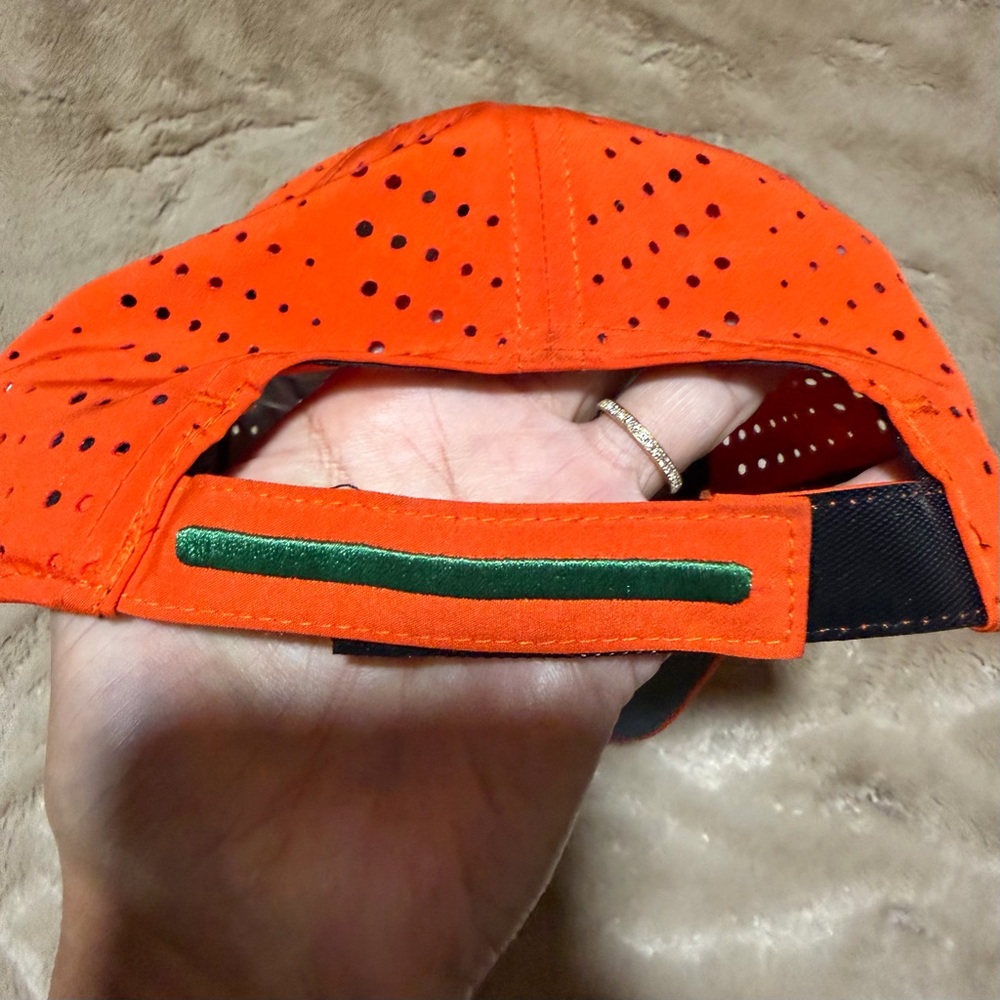 Adidas Men’s Miami Hurricanes Superlite Aeroredy Adjustable Hat - Picture 3 of 4